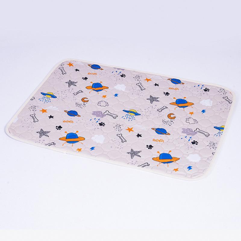 Breathable Absorbent Dog Training Pads Are Machine-washable Non-slip And Designed To Prevent Accidents
